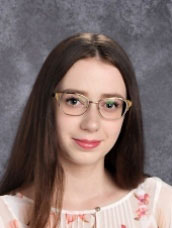 MMI VFW contest winner Katherine Lewandowski