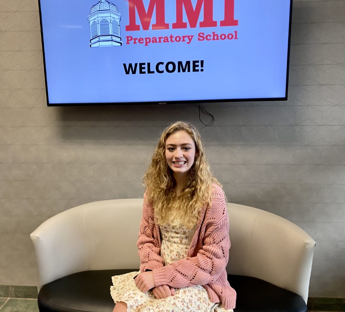 Jillian McGeehin will Represent MMI at Poetry Out Loud Regional Competition