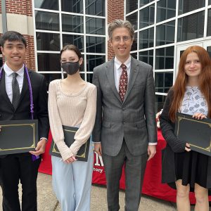 MMI recognizes students during Upper School Awards Convocation