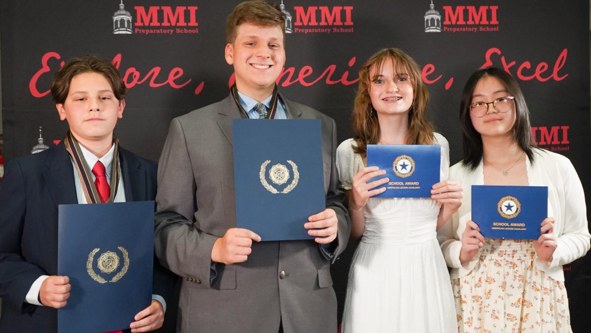 MMI Honors Middle School Students During Awards Ceremony